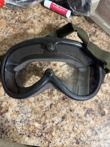 1983 military issue goggles - military,