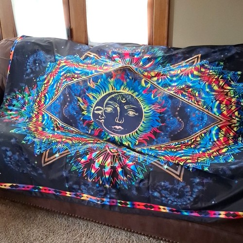Psychedelic sun and moon - moon, wall